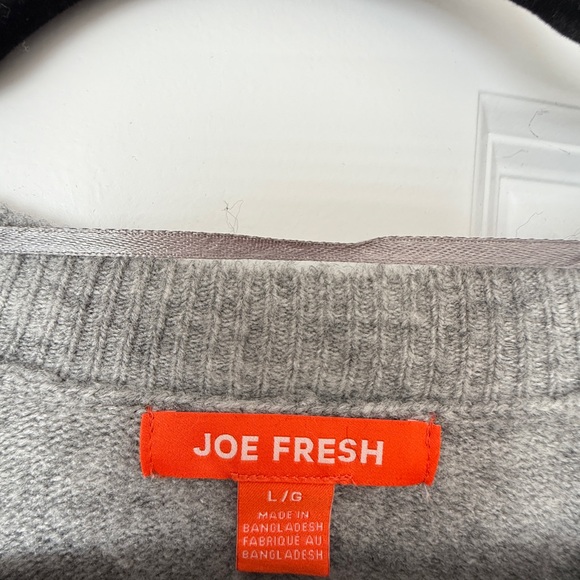 Joe Fresh Sweater - Picture 2 of 3